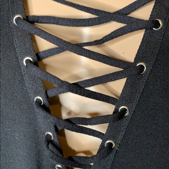 🌸NWT EXPRESS BLACK LONG SLEEVE BLOUSE - Picture 5 of 10